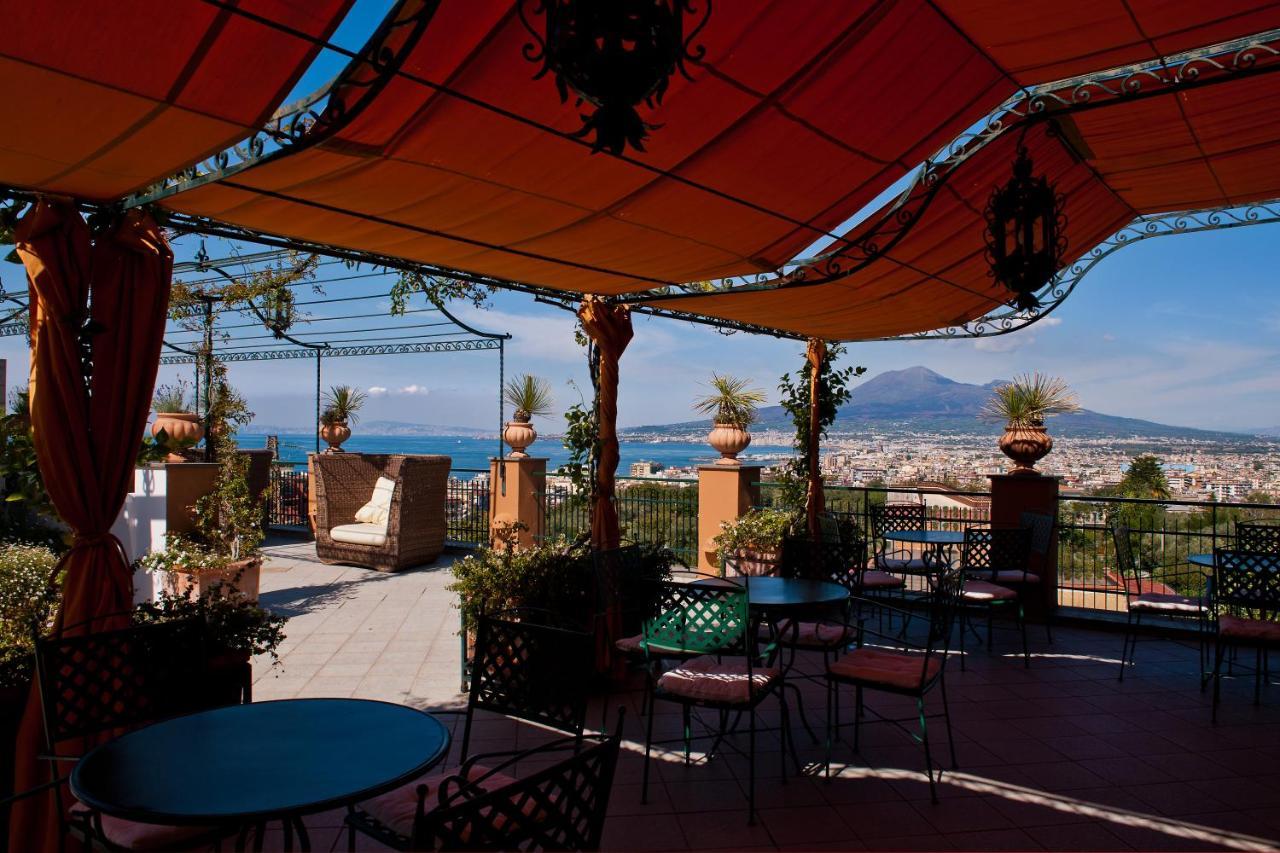 Hotel Dei Congressi Castellammare di Stabia Kültér fotó